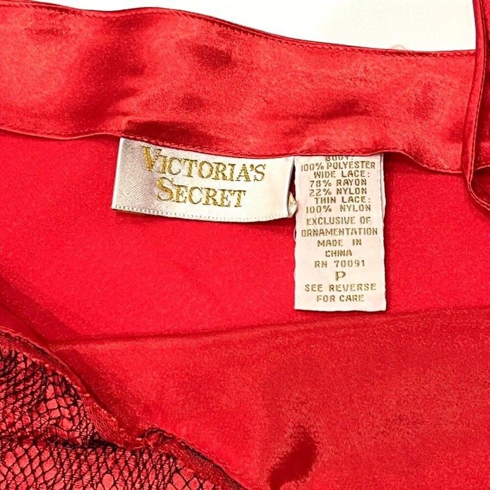 Vintage Victoria’s Secret Gold Label Red Satin Lace Cami Panty Set Small Y2K - Picture 4 of 12